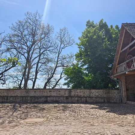 Wohnen Auf Dem Rittergut Friedeburg - Mit Direkter Naehe Zur Saale *