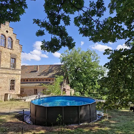 Wohnen Auf Dem Rittergut Friedeburg - Mit Direkter Naehe Zur Saale * Gerbstedt