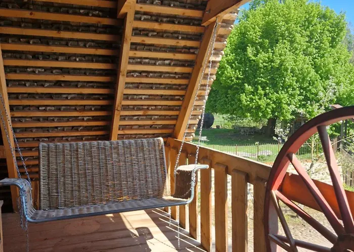 Apartment Wohnen Auf Dem Rittergut Friedeburg - Mit Direkter Naehe Zur Saale *